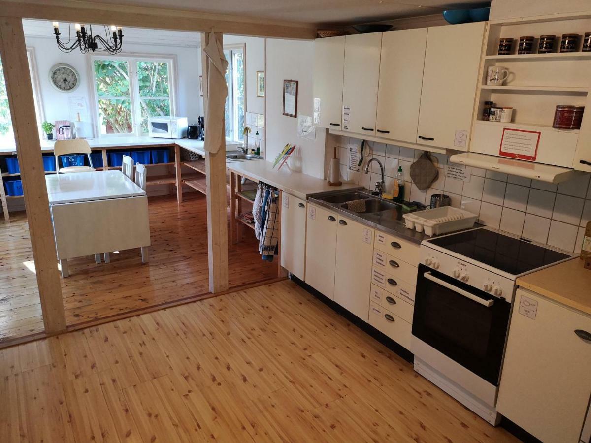 Stf Hagaby/Lantgarden Hostel Löttorp Kültér fotó